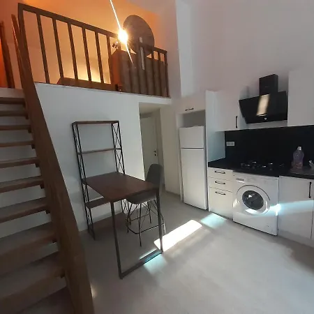 Blue Bells Hostel - Apart Daire